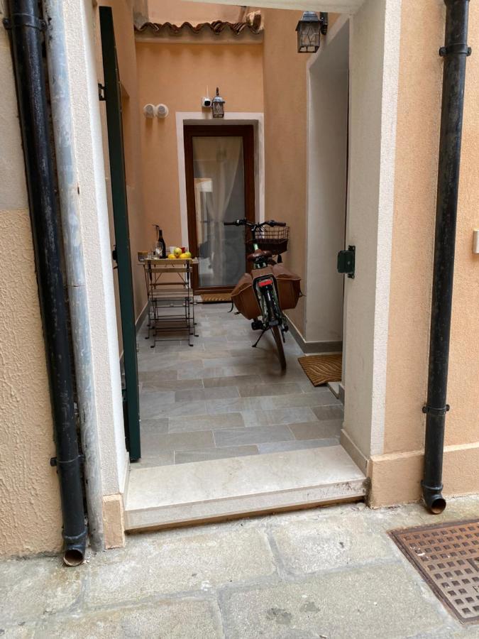 Casabella Chioggia Casa Indipendente Con Corte Екстер'єр фото